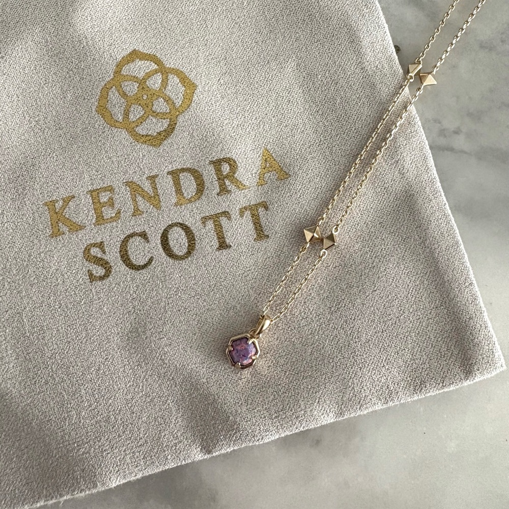 Kendra Scott Nola Pendant Necklace Gold with Lavender Opal Pendant
